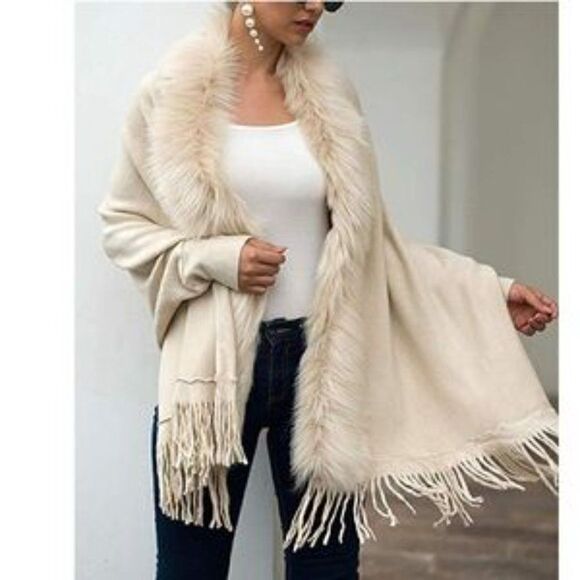 NEW Elegant Soft Fur Sweater Poncho Shawl - Picture 7 of 15